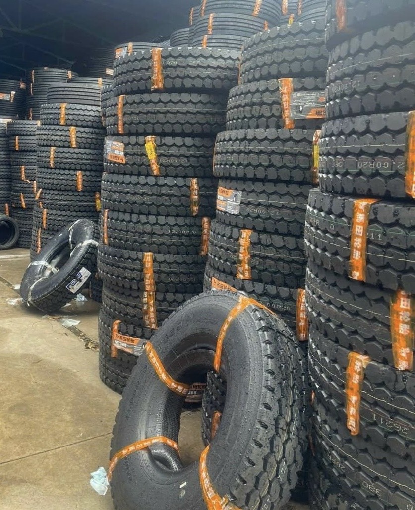 TRUNG TÂM THAY LỐP XE Ô TÔ DU LỊCH- XE TẢI - XE CONTAINER - TẠI DĨ AN - BÌNH DƯƠNG